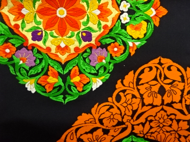 6845221: JAPANESE KIMONO / VINTAGE FUKURO OBI / WOVEN FLOWER CREST